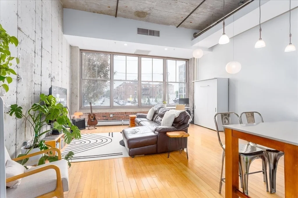 1 bed, 1 bath apartment for rent at 156 Porter St Unit 112, East Boston