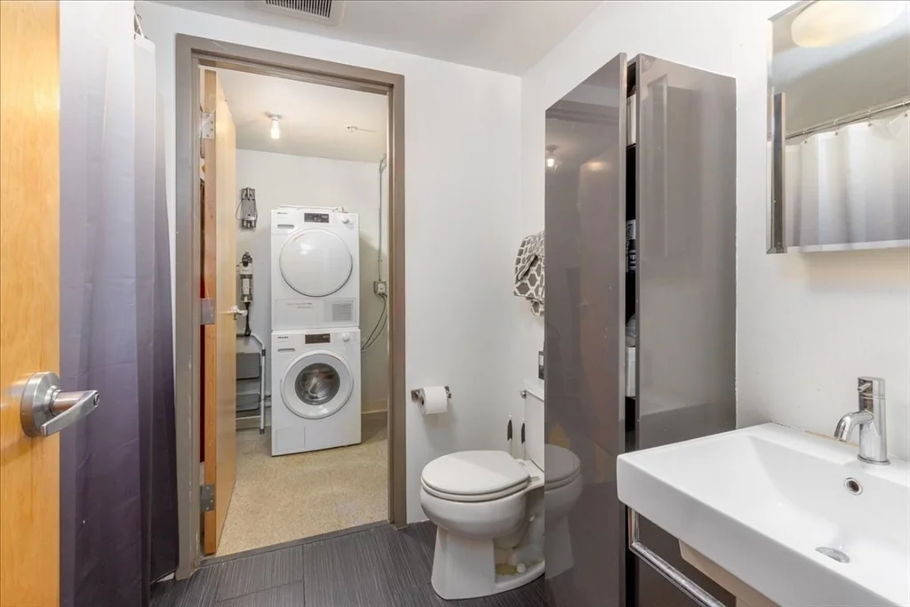 1 bed, 1 bath apartment for rent at 156 Porter St Unit 143, East Boston — photo 9 of 31