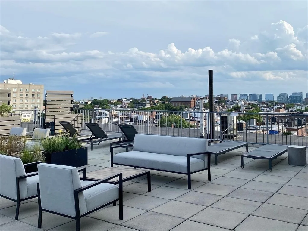 1 bed, 1 bath apartment for rent at 156 Porter St Unit 212, East Boston — photo 15 of 18
