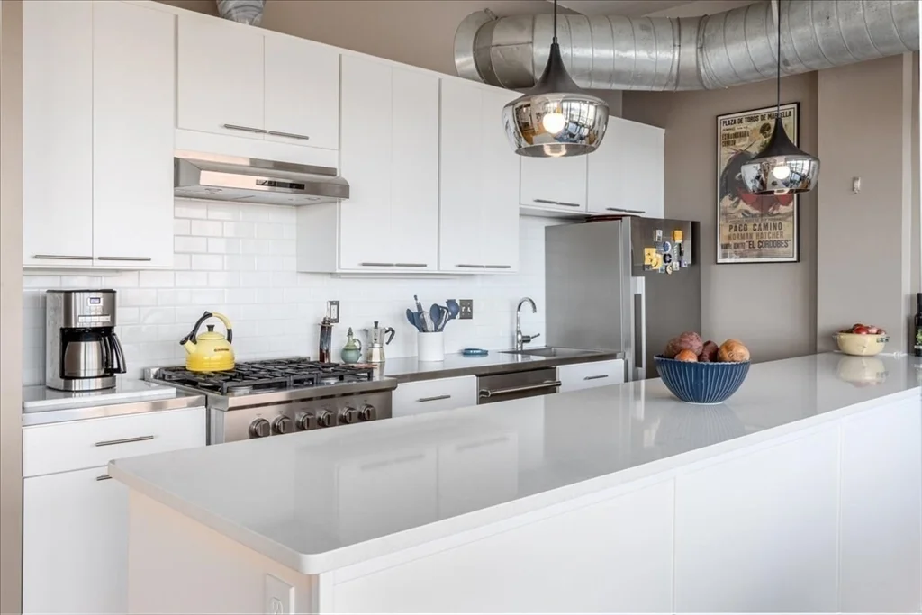 1 bed, 2 bath apartment for rent at 156 Porter St Unit 434, East Boston — photo 3 of 40