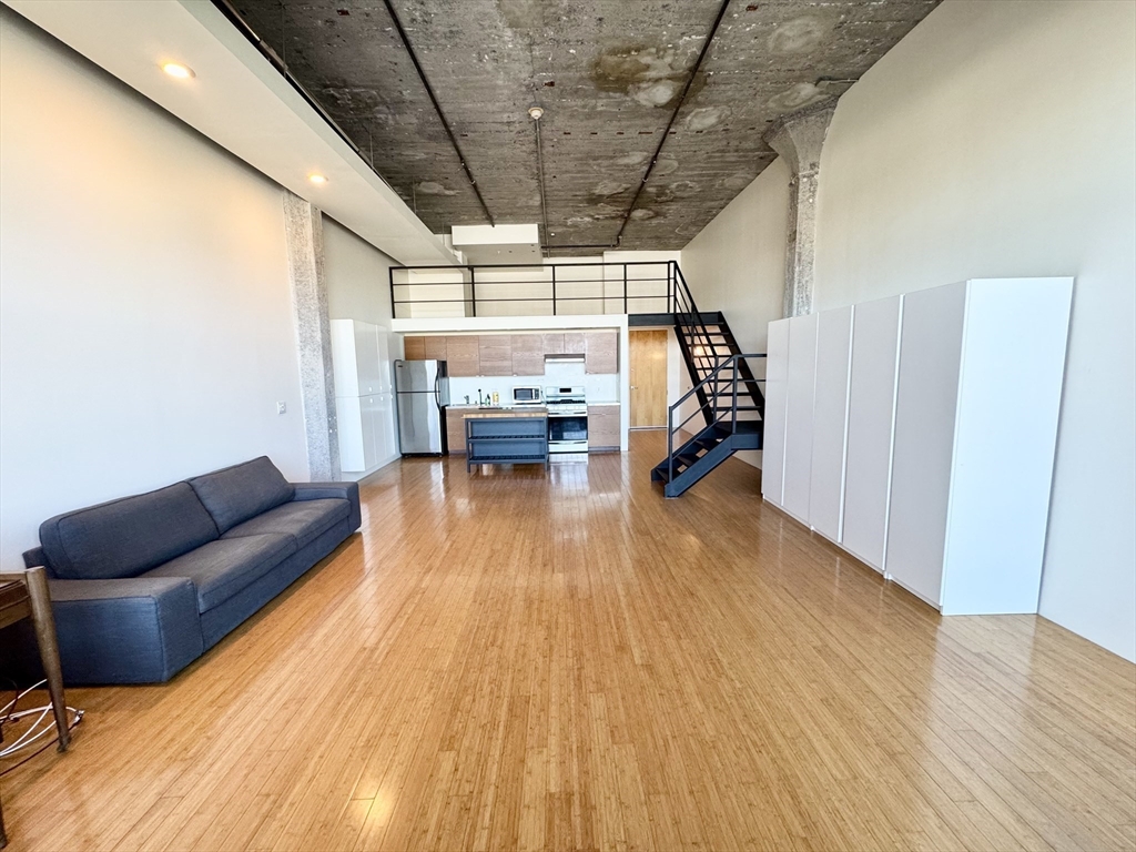 1 bed, 1 bath apartment for rent at 156 Porter Unit 219, East Boston — photo 8 of 23