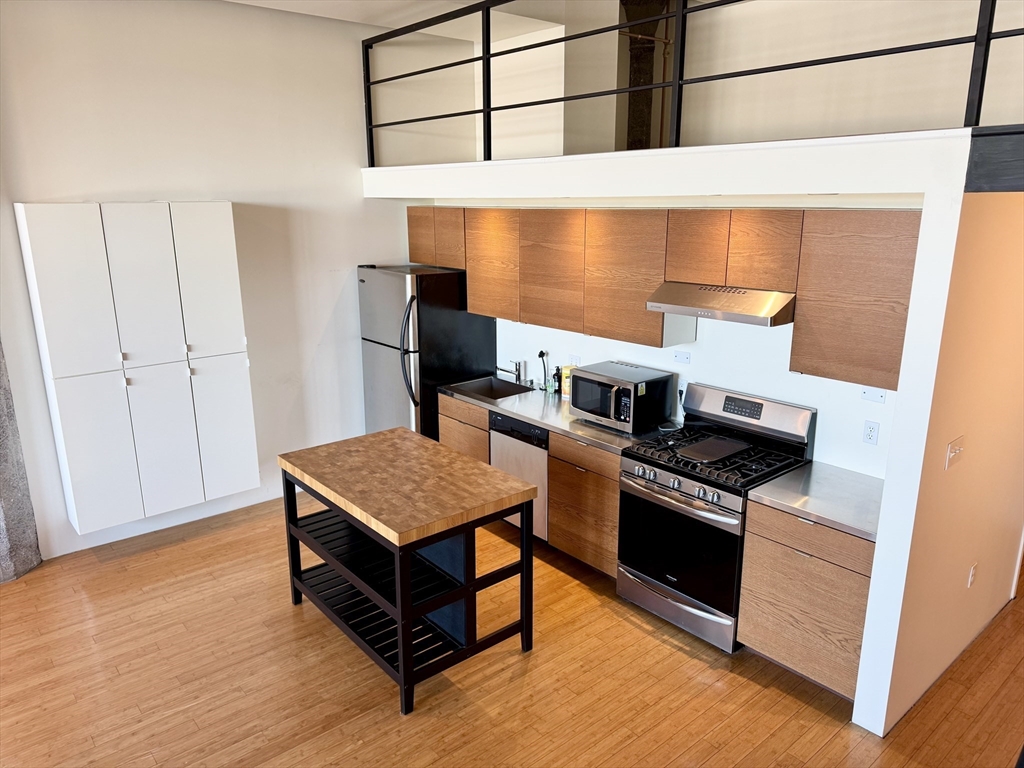 1 bed, 1 bath apartment for rent at 156 Porter Unit 219, East Boston — photo 1 of 23