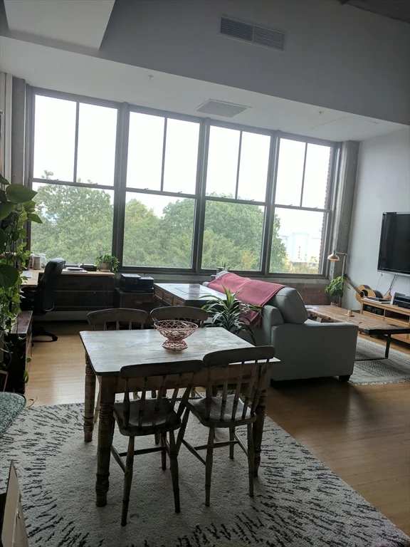 1 bed, 1 bath apartment for rent at 156 Porter Unit 356, East Boston — photo 10 of 12