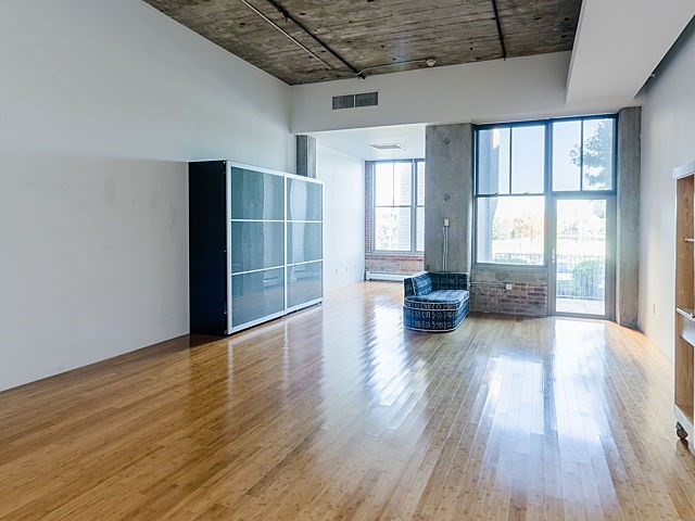 Studio bed, 1 bath apartment for rent at 156 Porter Unit Street, Boston — photo 3 of 14