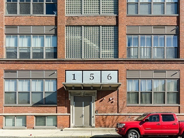 Studio bed, 1 bath apartment for rent at 156 Porter Unit Street, Boston — photo 12 of 14