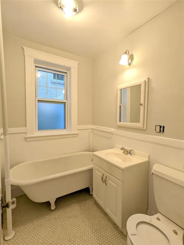 1 bed, 1 bath apartment for rent at 156 Summer St Unit 115, Spring Hill — photo 6 of 12