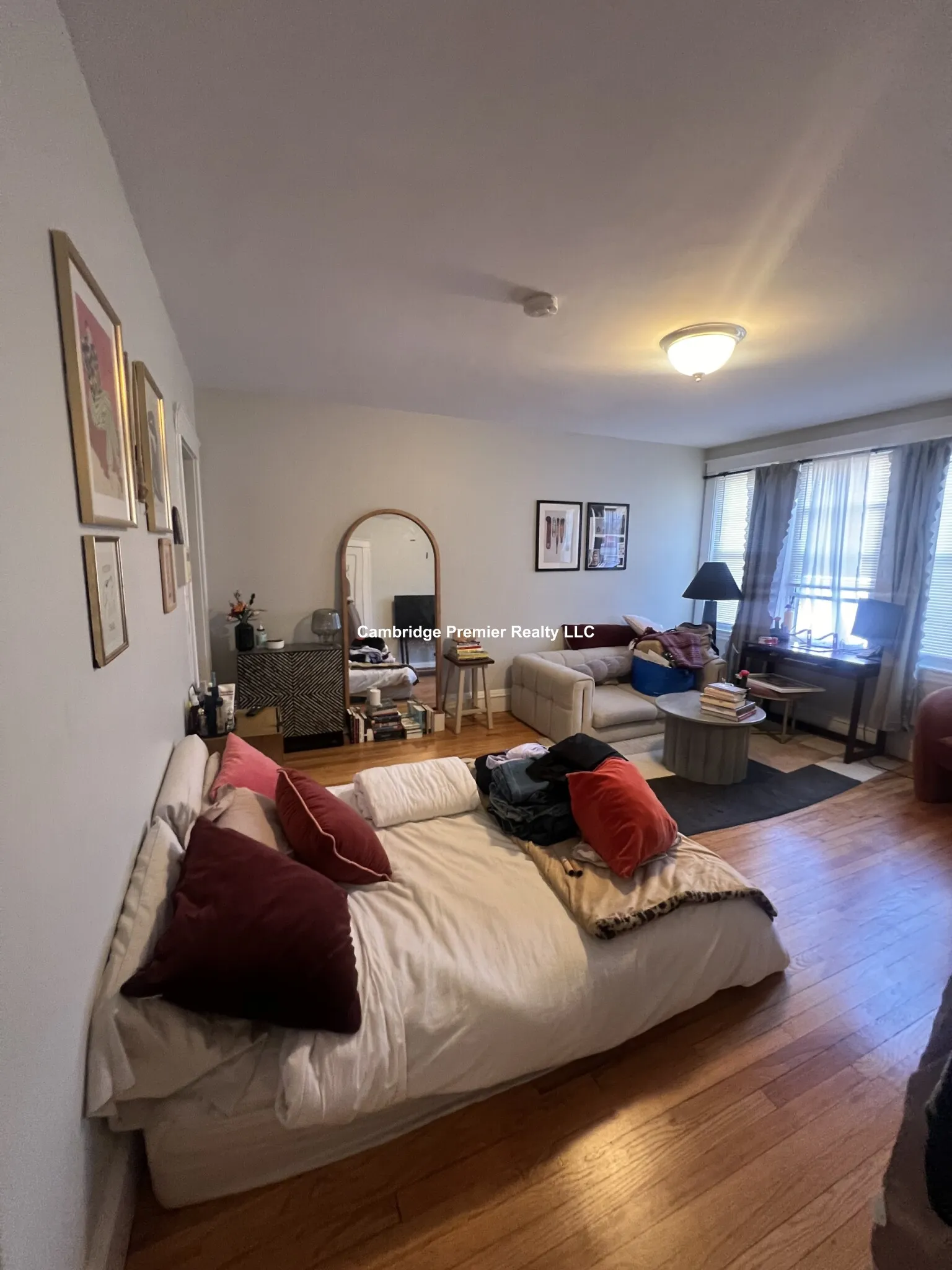 Studio bed, 1 bath apartment for rent at 156 Summer St Unit 408, Spring Hill — photo 2 of 10