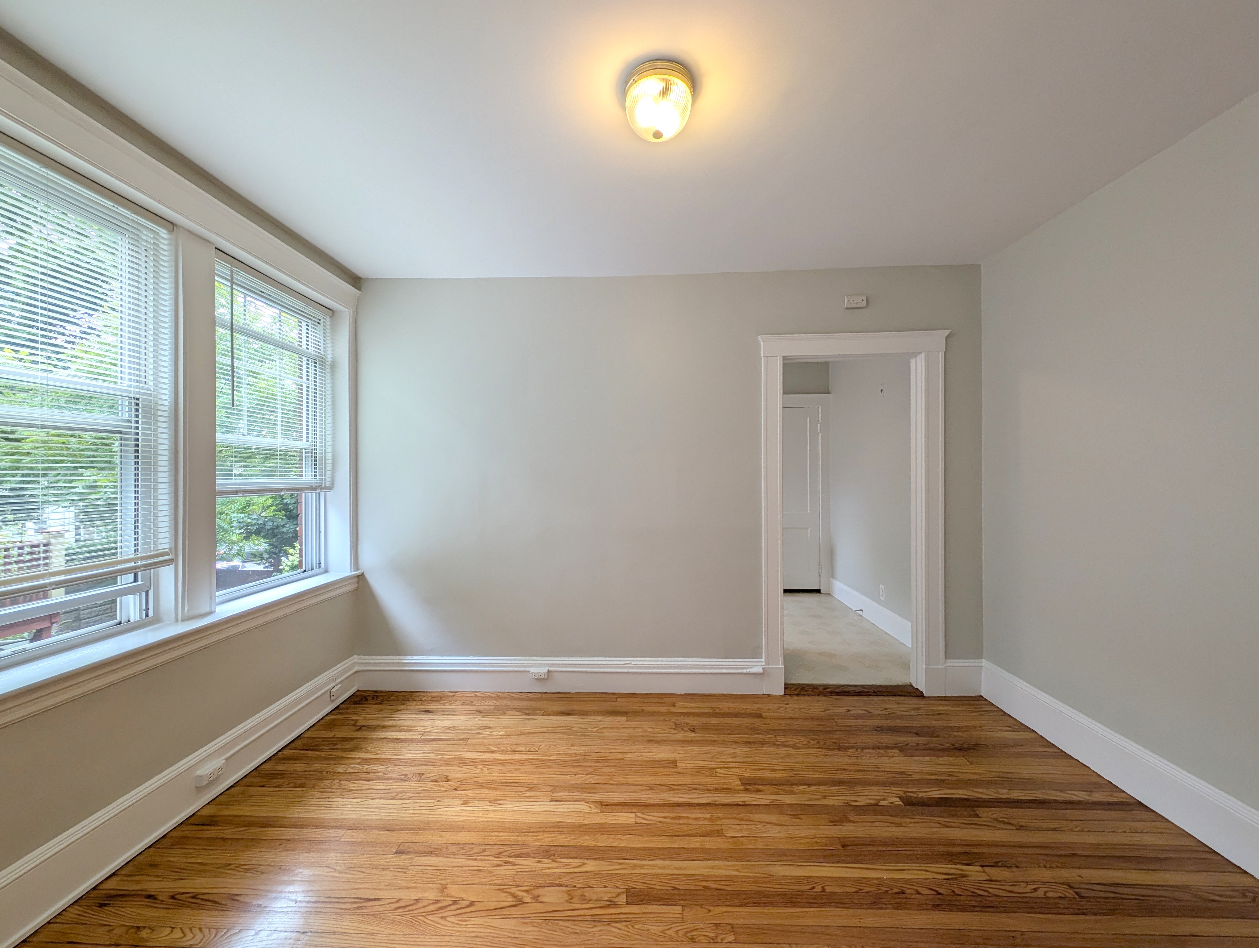 1.5 bed, 1 bath apartment for rent at 156 Summer St Unit 410, Spring Hill — photo 3 of 12