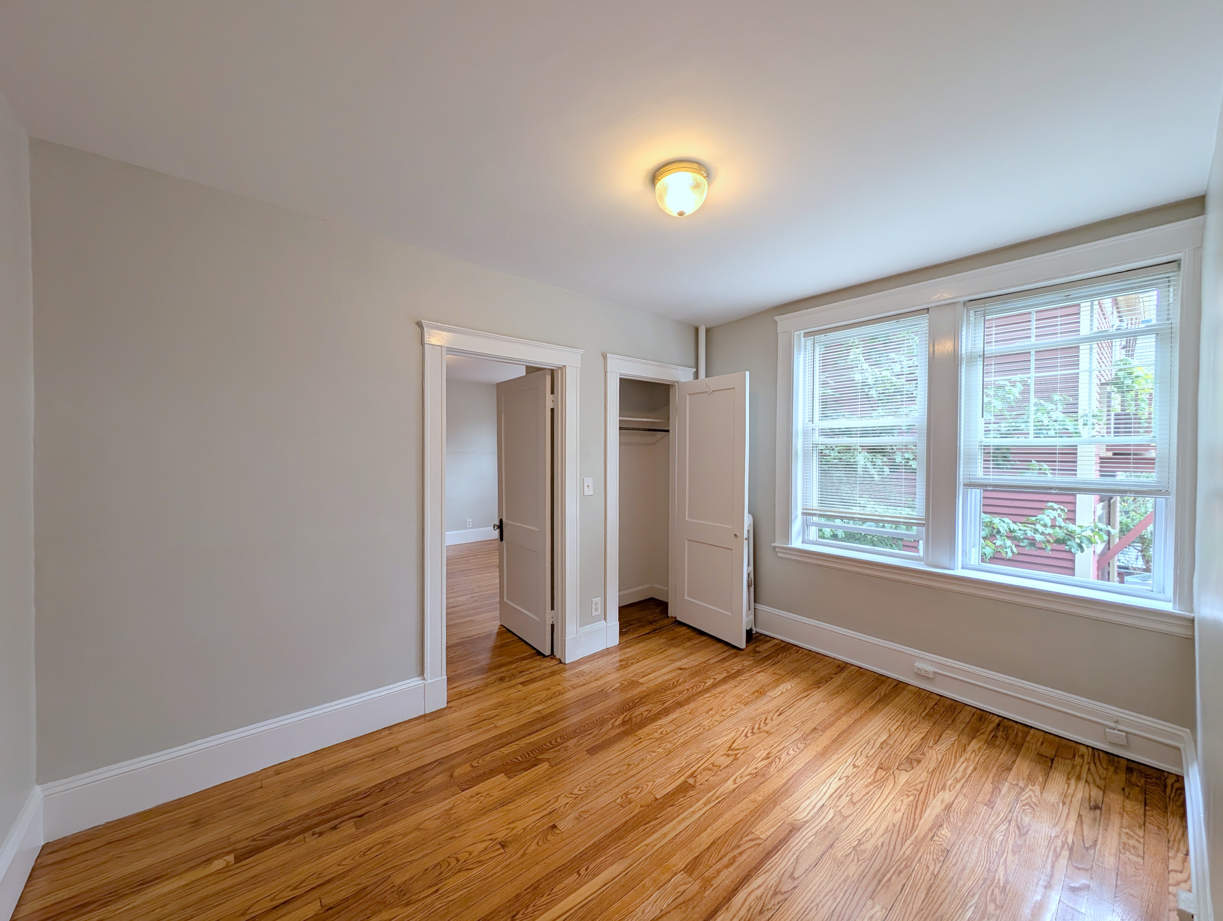 1.5 bed, 1 bath apartment for rent at 156 Summer St Unit 410, Spring Hill — photo 6 of 12