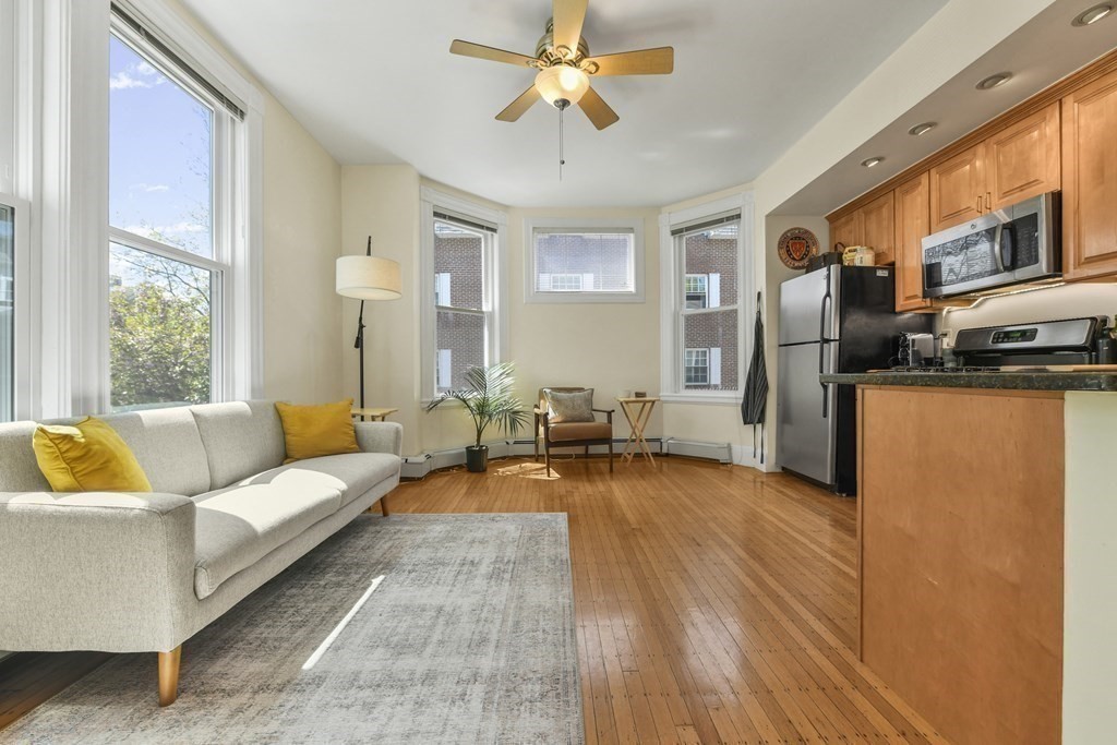 1 bed, 1 bath apartment for rent at 156 Sycamore St Unit 1, Winter Hill