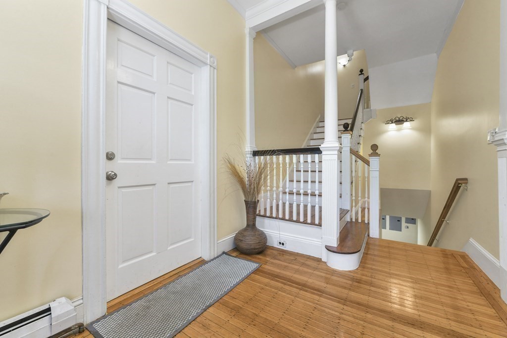 1 bed, 1 bath apartment for rent at 156 Sycamore St Unit 1, Winter Hill — photo 5 of 22