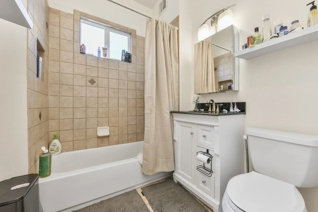 4 bed, 1 bath apartment for rent at 156 Sycamore St Unit 3, Winter Hill — photo 21 of 29