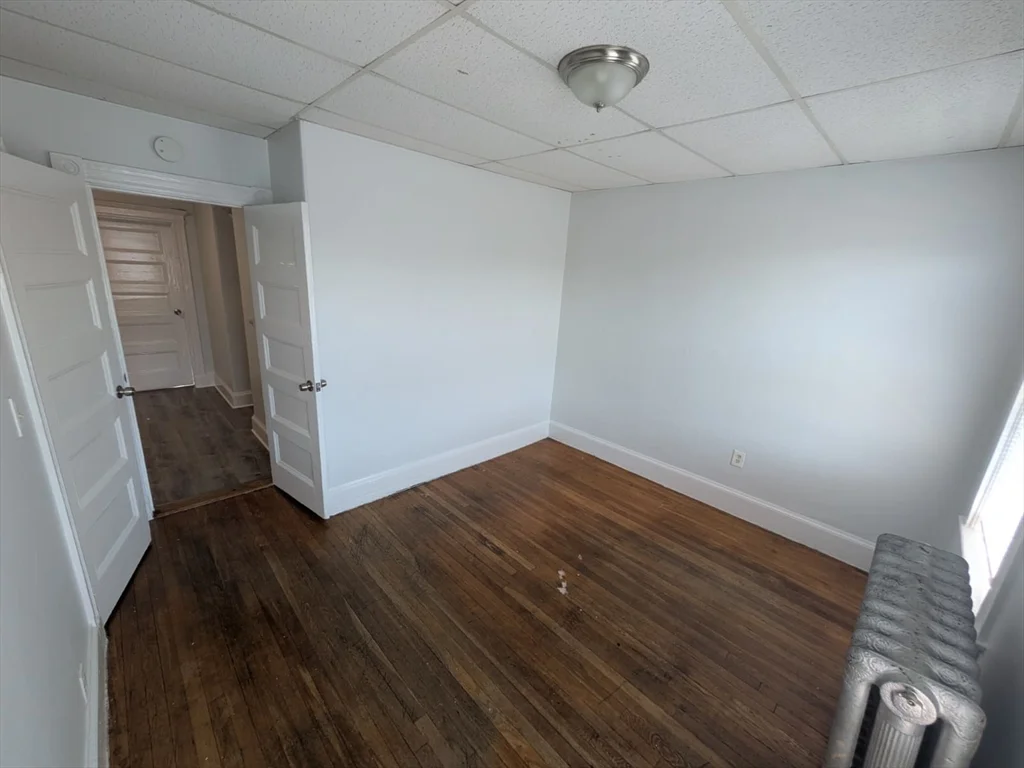 3 bed, 1 bath apartment for rent at 156 Talbot Ave Unit 2, Dorchester — photo 8 of 23