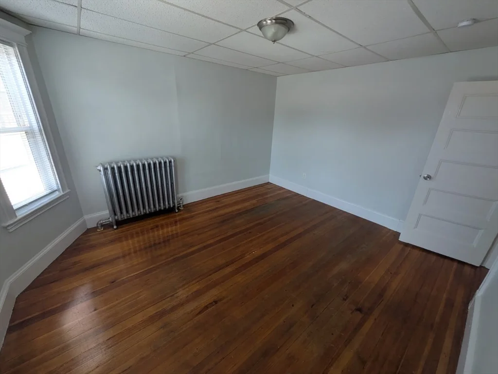 3 bed, 1 bath apartment for rent at 156 Talbot Ave Unit 2, Dorchester — photo 11 of 23