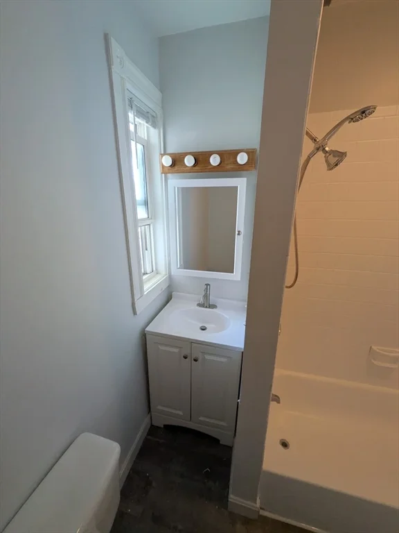 3 bed, 1 bath apartment for rent at 156 Talbot Ave Unit 2, Dorchester — photo 21 of 23