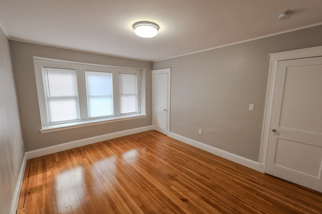 3 bed, 1 bath apartment for rent at 156 Train St Unit 1, Dorchester — photo 16 of 26
