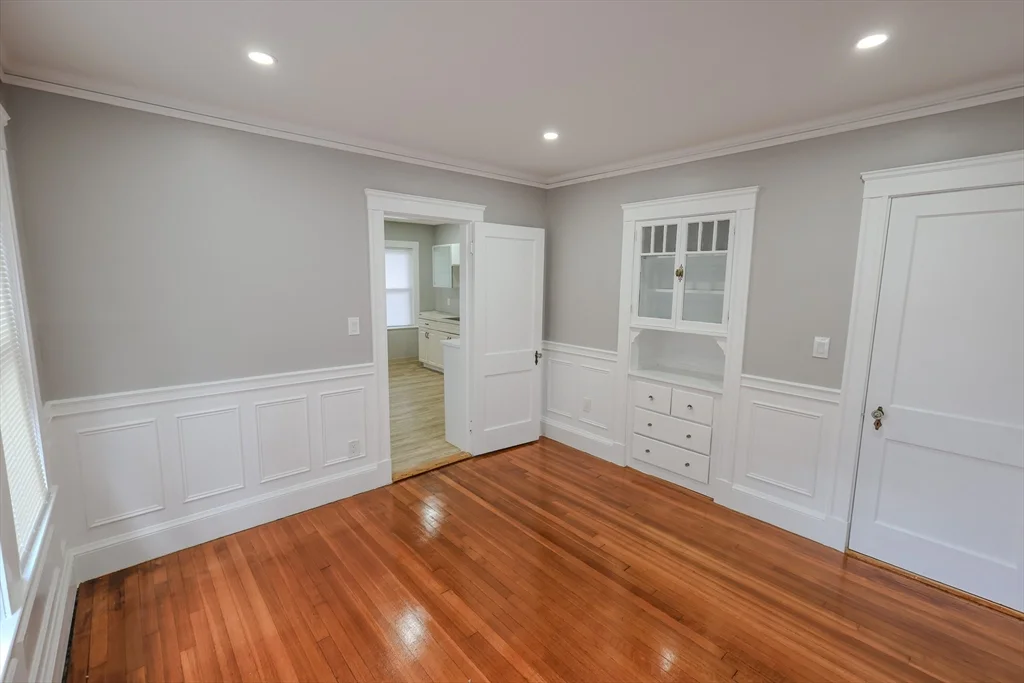 3 bed, 1 bath apartment for rent at 156 Train St Unit 1, Dorchester — photo 12 of 26