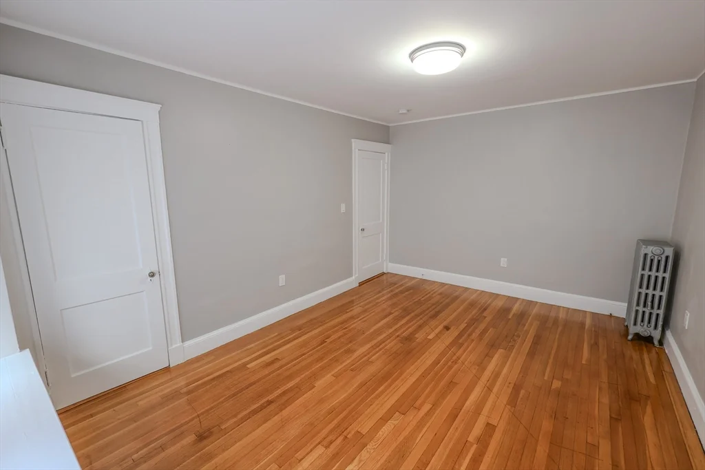 3 bed, 1 bath apartment for rent at 156 Train St Unit 1, Dorchester — photo 20 of 26