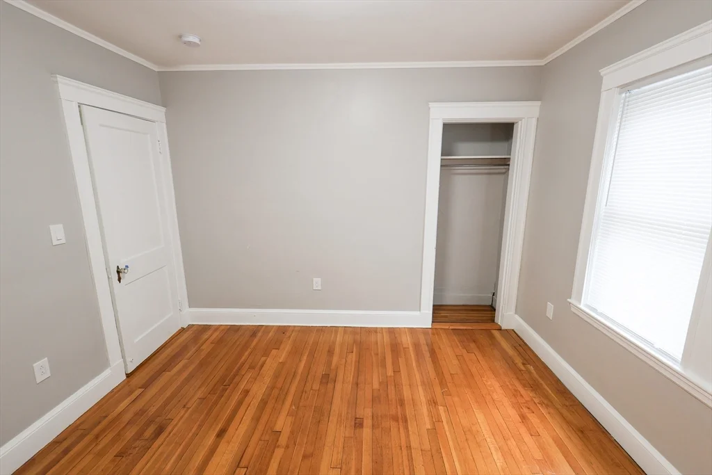 3 bed, 1 bath apartment for rent at 156 Train St Unit 1, Dorchester — photo 24 of 26