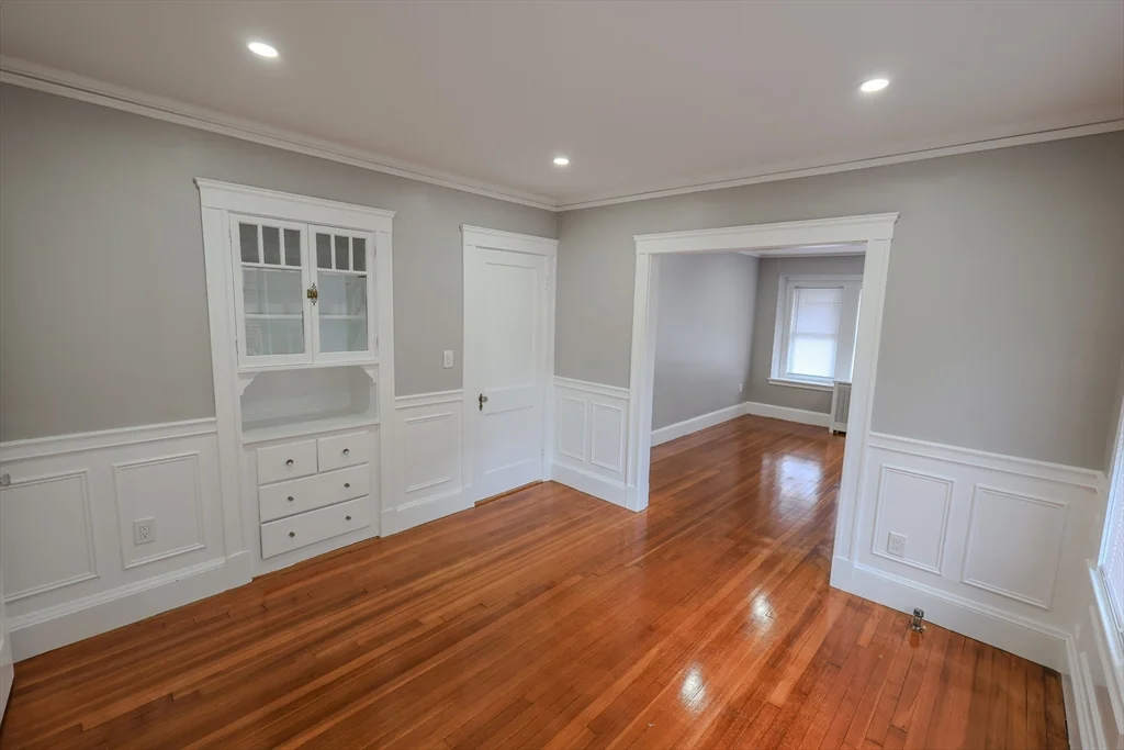 3 bed, 1 bath apartment for rent at 156 Train St Unit 1, Dorchester — photo 11 of 26
