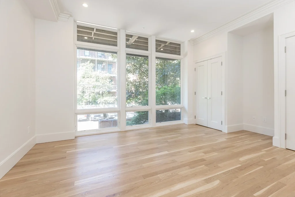 2 bed, 2 bath apartment for rent at 156 W Concord St Unit 1, South End — photo 12 of 17