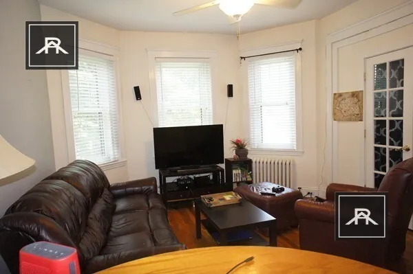 1 bed, 1 bath apartment for rent at 1564 Commonwealth Ave Unit 1, Brighton — photo 12 of 12