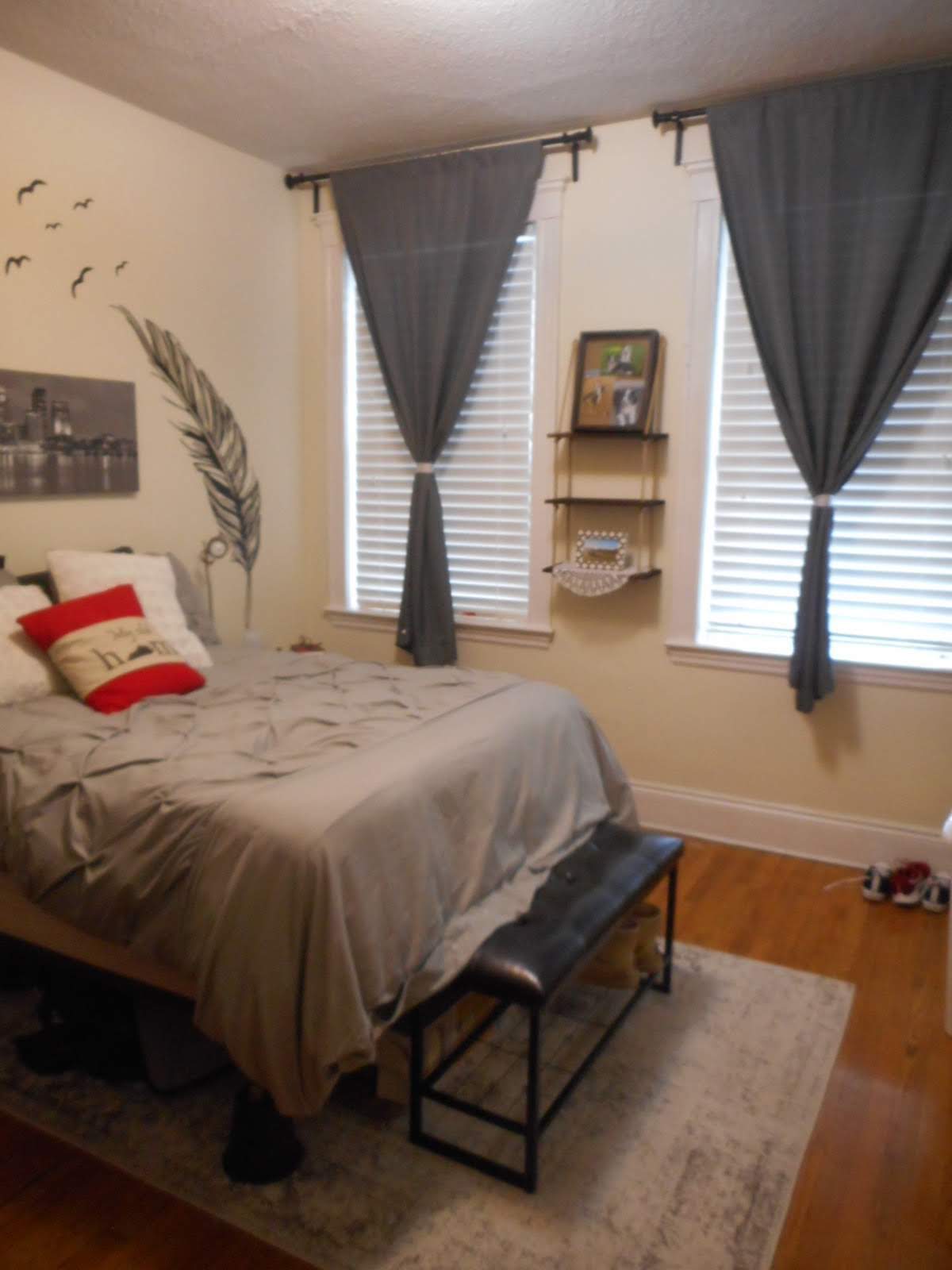 2 bed, 1 bath apartment for rent at 1564 Commonwealth Ave Unit 10, Brighton