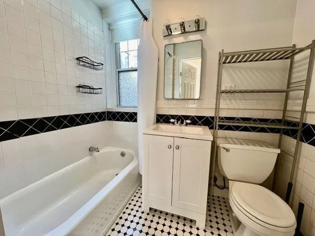 1 bed, 1 bath apartment for rent at 1564 Commonwealth Ave Unit 2, Brighton — photo 6 of 11