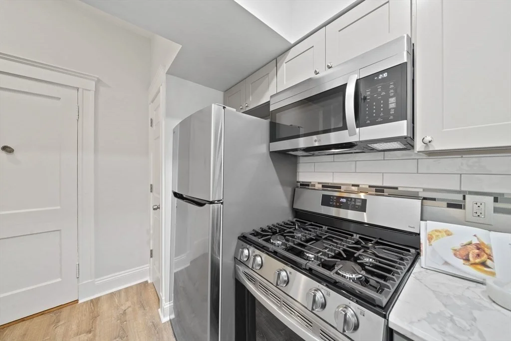 1 bed, 1 bath apartment for rent at 1564 Commonwealth Ave Unit 3, Brighton — photo 5 of 9