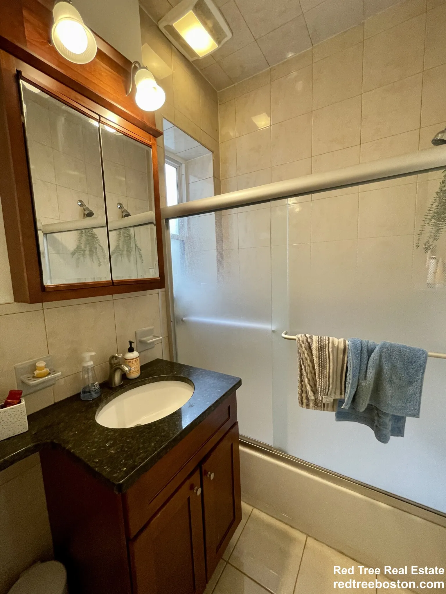 2 bed, 1 bath apartment for rent at 1564 Commonwealth Ave Unit 5, Brighton — photo 6 of 18