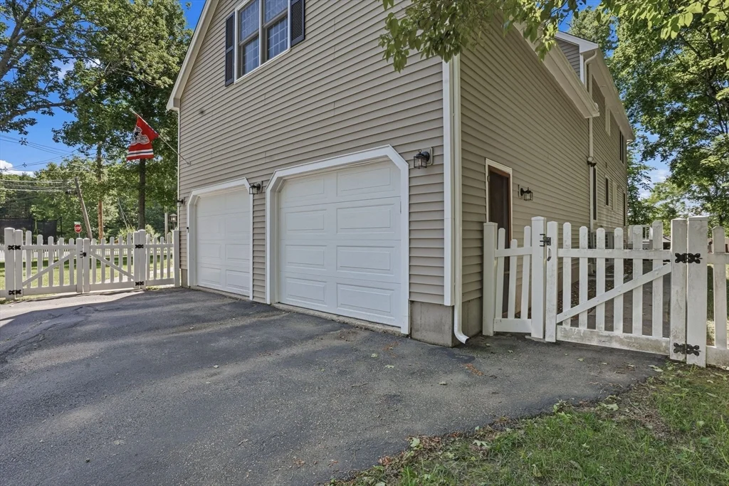 4 bed, 2 bath apartment for rent at 1565 West Unit 1, Wrentham — photo 32 of 37