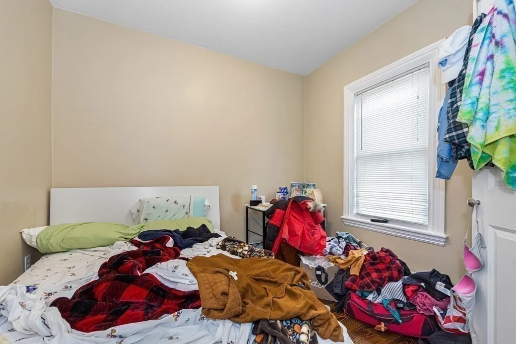 3 bed, 1 bath apartment for rent at 1566 Tremont St Unit 2, Mission Hill — photo 33 of 37