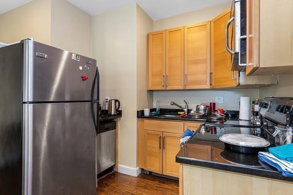 3 bed, 1 bath apartment for rent at 1566 Tremont St Unit 2A, Mission Hill — photo 21 of 37