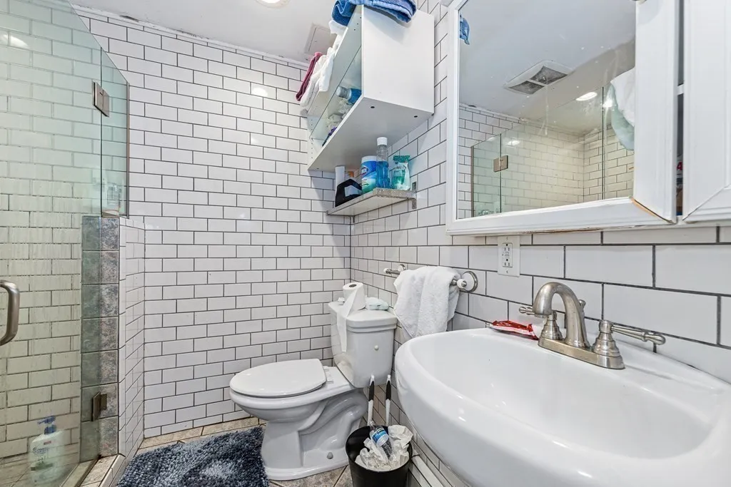 3 bed, 1 bath apartment for rent at 1566 Tremont St Unit 2A, Mission Hill — photo 13 of 37