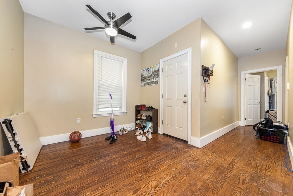 3 bed, 1 bath apartment for rent at 1566 Tremont St Unit 3, Mission Hill — photo 15 of 28