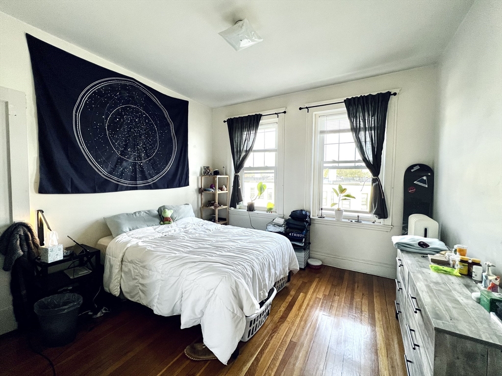 1 bed, 1 bath apartment for rent at 1568 Commonwealth Ave Unit 14, Brighton — photo 2 of 6
