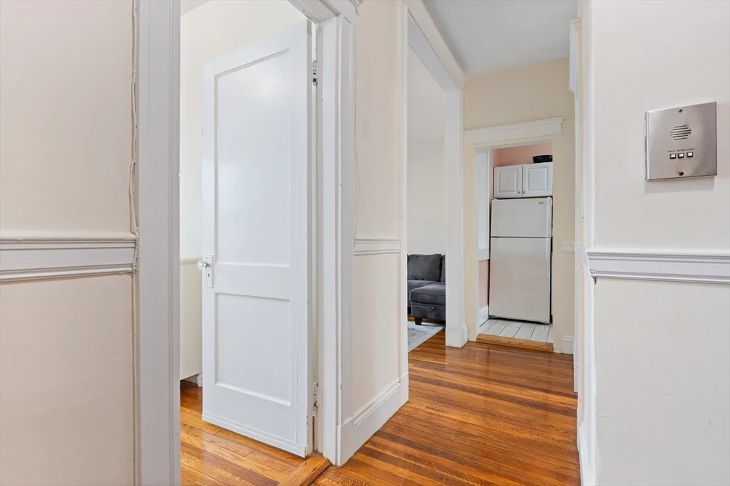 1 bed, 1 bath apartment for rent at 1568 Commonwealth Ave Unit 8, Brighton — photo 9 of 14