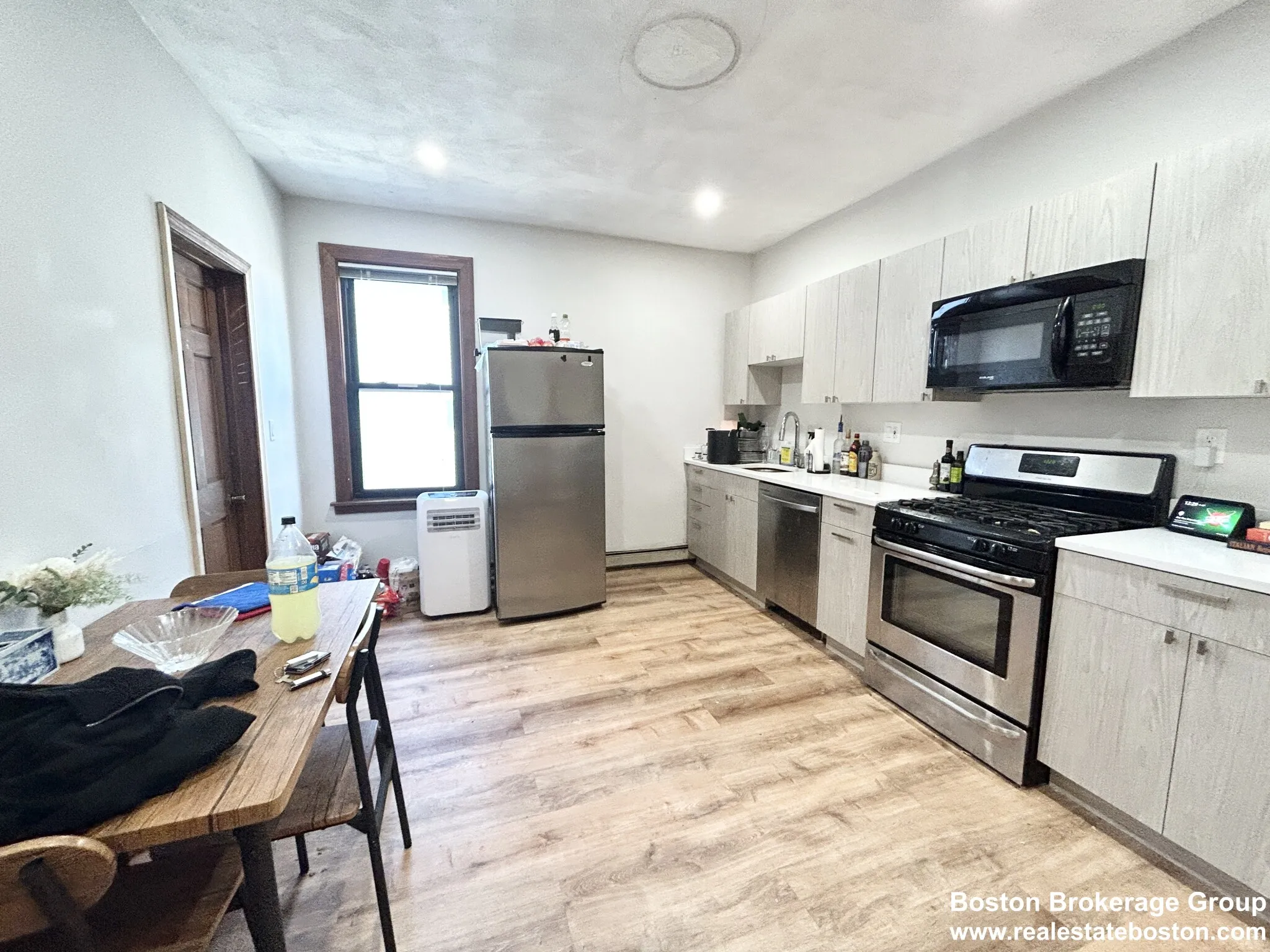 3 bed, 1 bath apartment for rent at 1568 Tremont St Unit 2, Mission Hill — photo 2 of 13