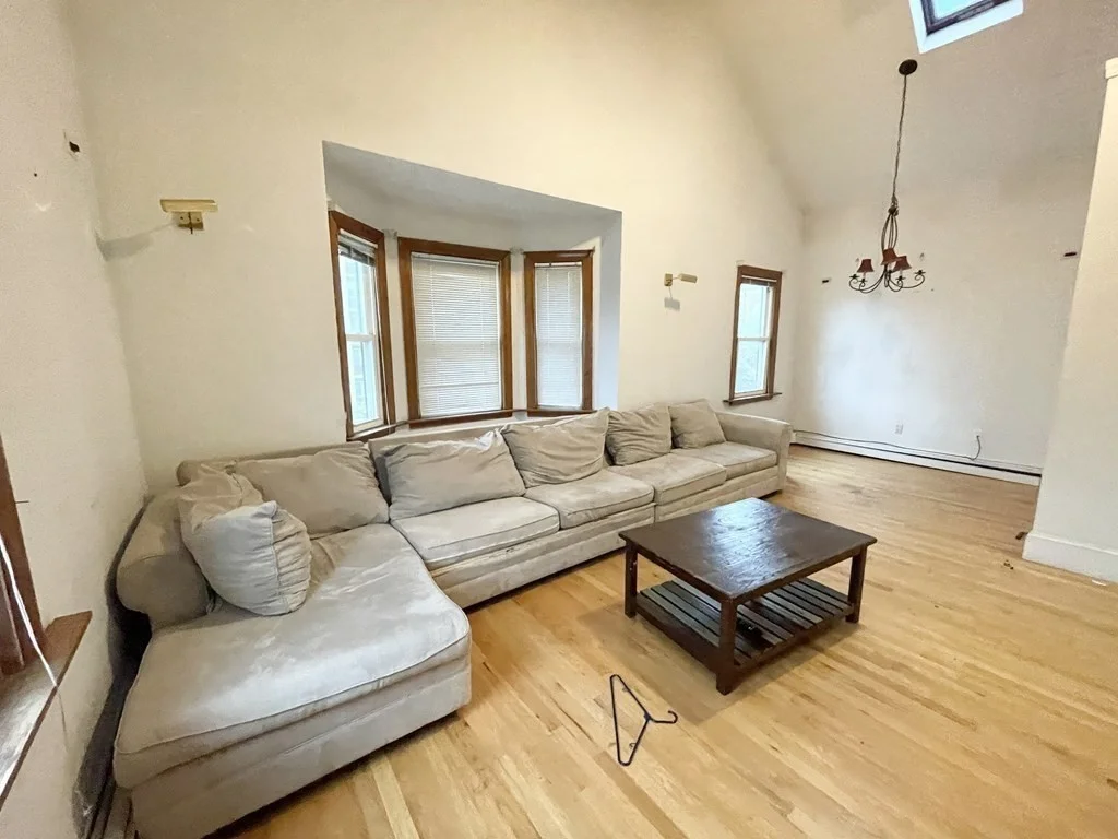 2 bed, 1 bath apartment for rent at 1568 Tremont St Unit 3, South End — photo 5 of 11