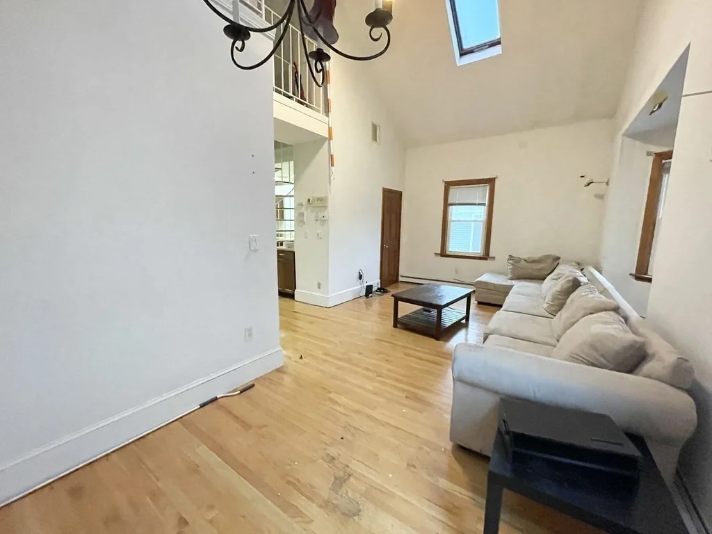 2 bed, 1 bath apartment for rent at 1568 Tremont St Unit 3, South End — photo 8 of 11