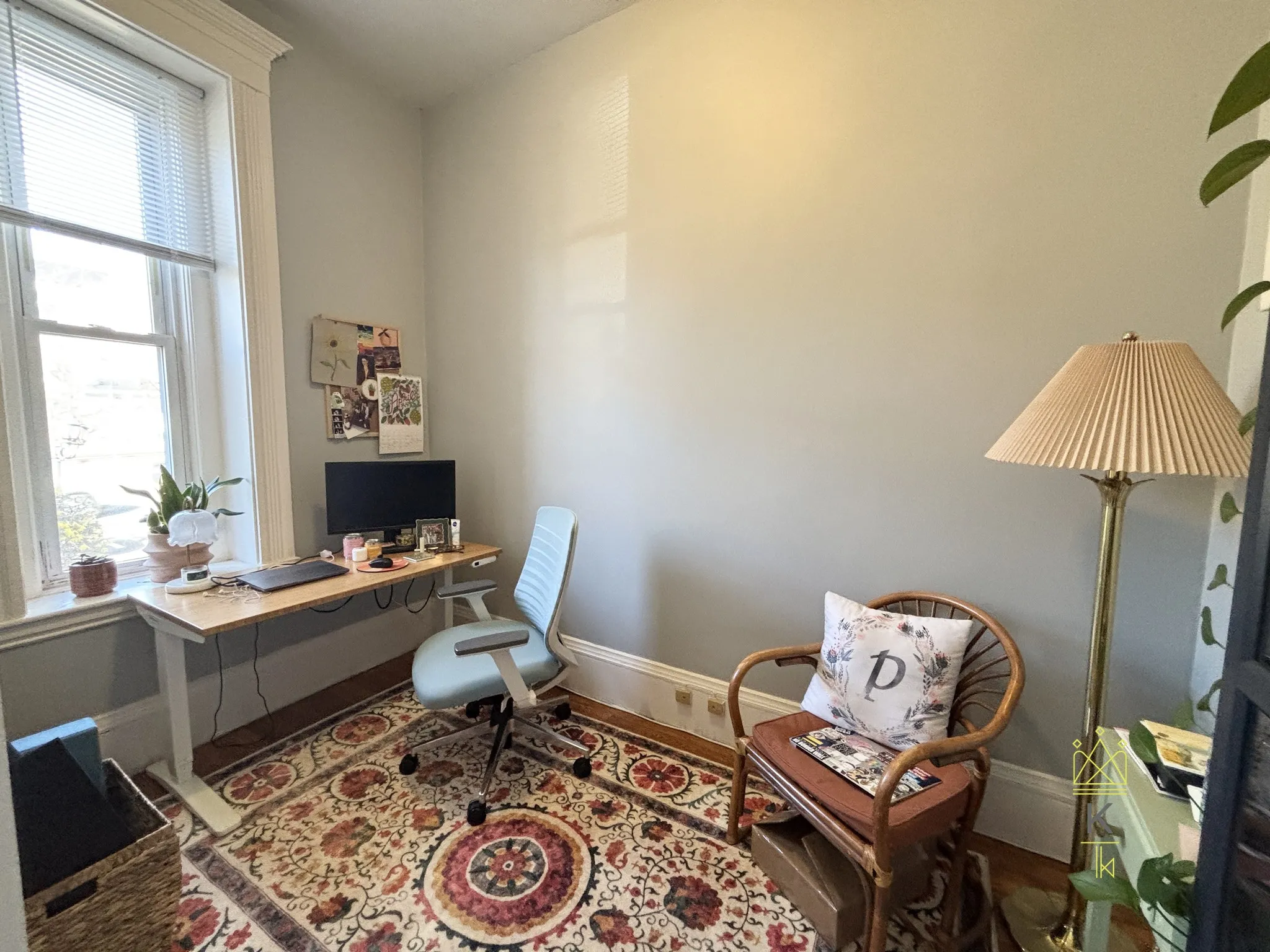1.5 bed, 1 bath apartment for rent at 1569 Beacon St Unit 12, Brookline — photo 5 of 12