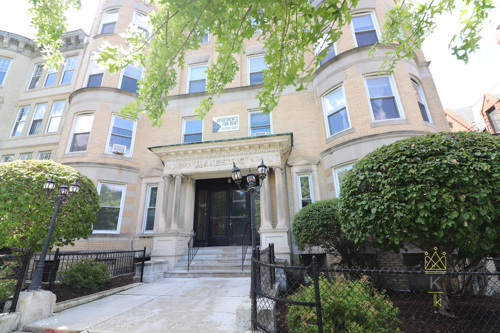 2 bed, 1 bath apartment for rent at 1569 Beacon St Unit 61, Brookline — photo 18 of 19
