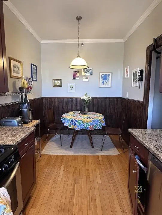 2 bed, 1 bath apartment for rent at 1569 Beacon St Unit 61, Brookline — photo 8 of 19