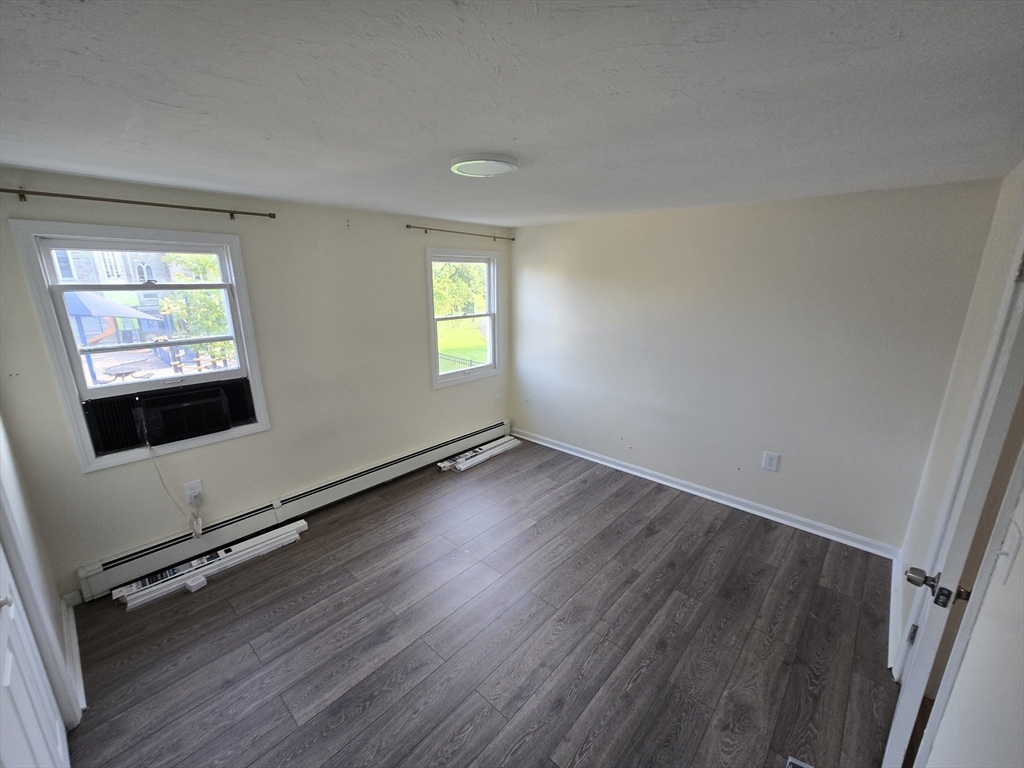 2 bed, 1 bath apartment for rent at 157-159 Third St Unit 2, Leominster — photo 8 of 20