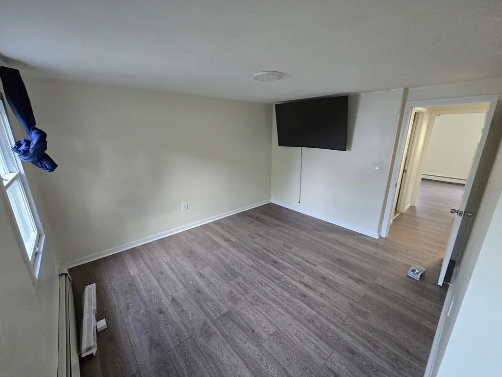 2 bed, 1 bath apartment for rent at 157-159 Third Unit 3, Leominster — photo 10 of 22
