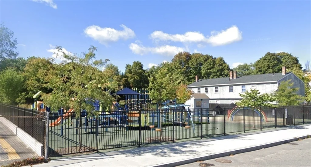 2 bed, 1 bath apartment for rent at 157-159 Third Unit 3, Leominster — photo 22 of 22