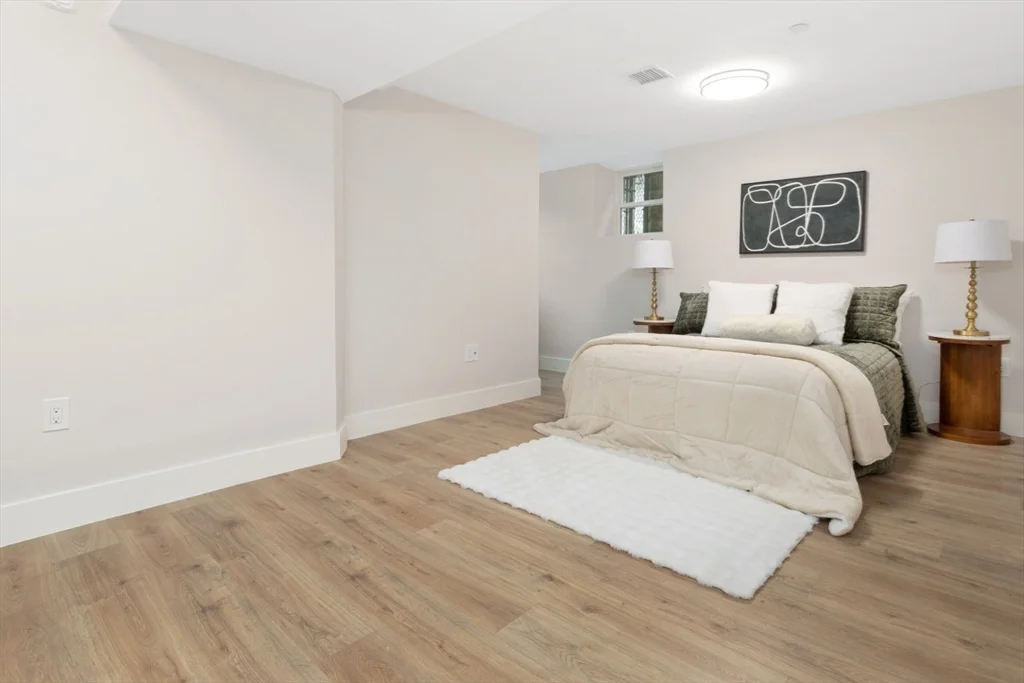 4 bed, 3 bath apartment for rent at 157 Boston Ave Unit 1, West Medford — photo 17 of 32