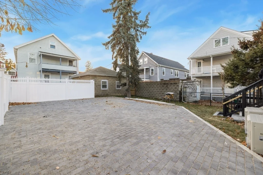 4 bed, 3 bath apartment for rent at 157 Boston Ave Unit 1, West Medford — photo 31 of 32