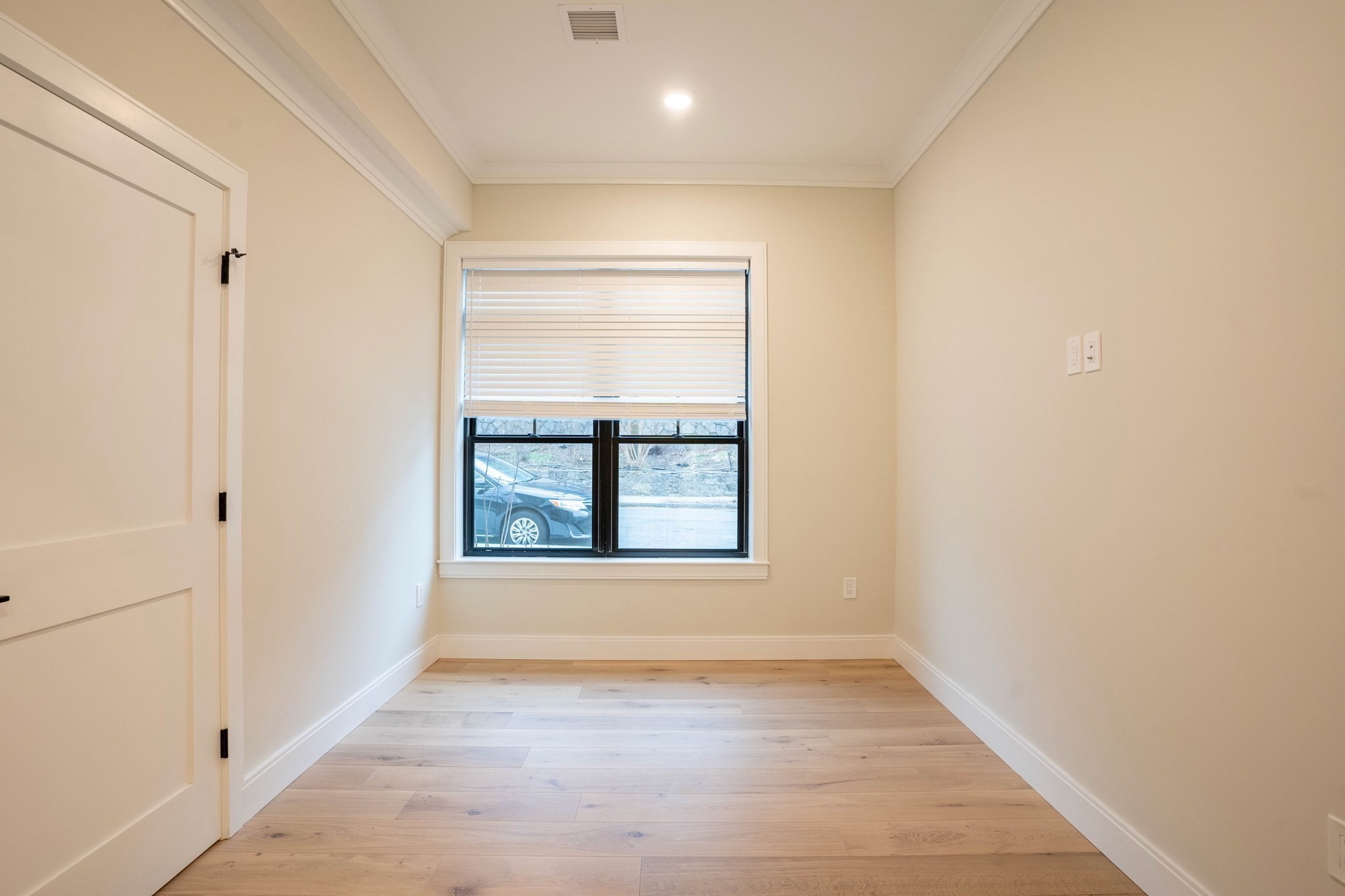 2 bed, 2 bath apartment for rent at 157 Everett St Unit 102, Allston — photo 6 of 6