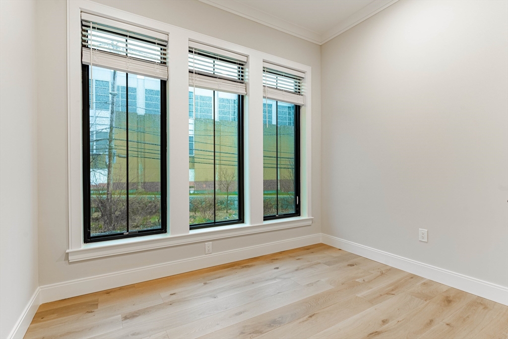 2 bed, 1 bath apartment for rent at 157 Everett St Unit 201, Allston — photo 5 of 7